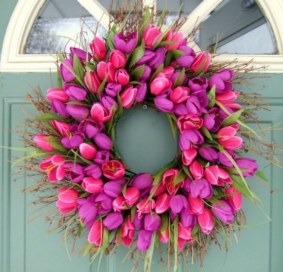 Couronne de porte extérieur tulipe